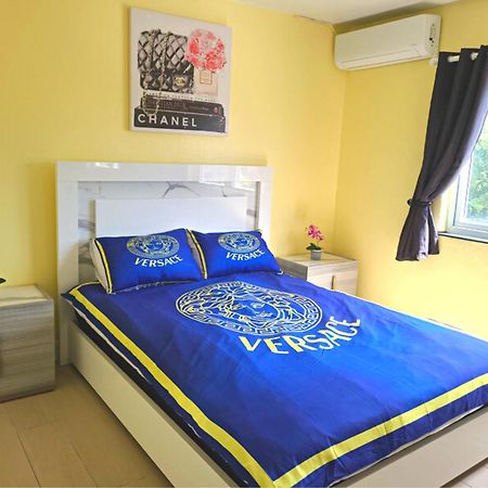 Lovely Apartment Near Beach, Downtown, 24H Security, Pool Nassau Exterior photo